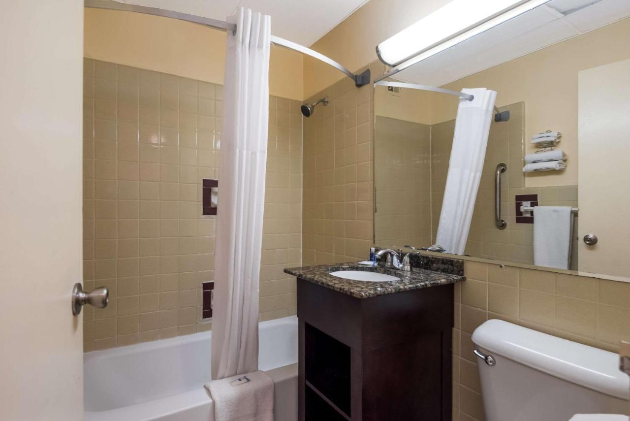 Rodeway Inn Philadelphia Dış mekan fotoğraf