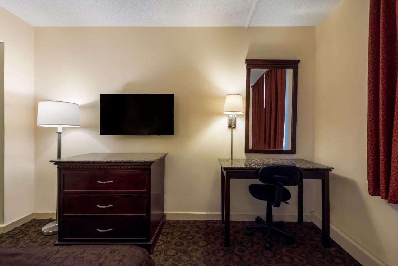 Rodeway Inn Philadelphia Dış mekan fotoğraf