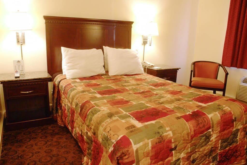 Rodeway Inn Philadelphia Dış mekan fotoğraf